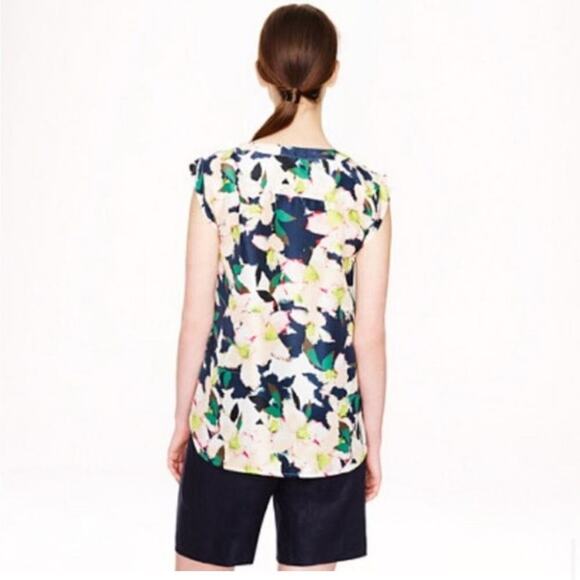 J. Crew Floral Printed drapey sleeveless top Size Large - Picture 4 of 8